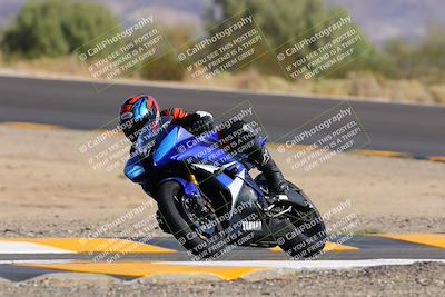 media/Oct-08-2022-SoCal Trackdays (Sat) [[1fc3beec89]]/Turn 10 (945am)/